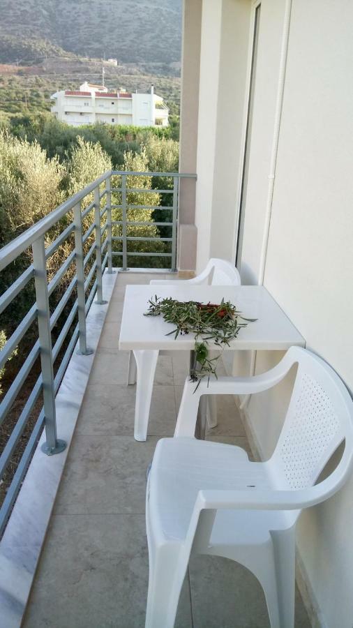 Laskas Apartment Stalida Exterior photo